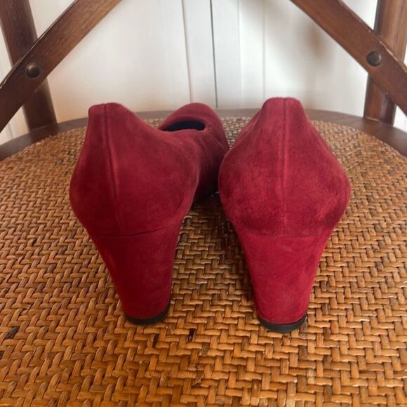Stuart Weitzman red suede wedge pumps size 7 - Picture 7 of 11